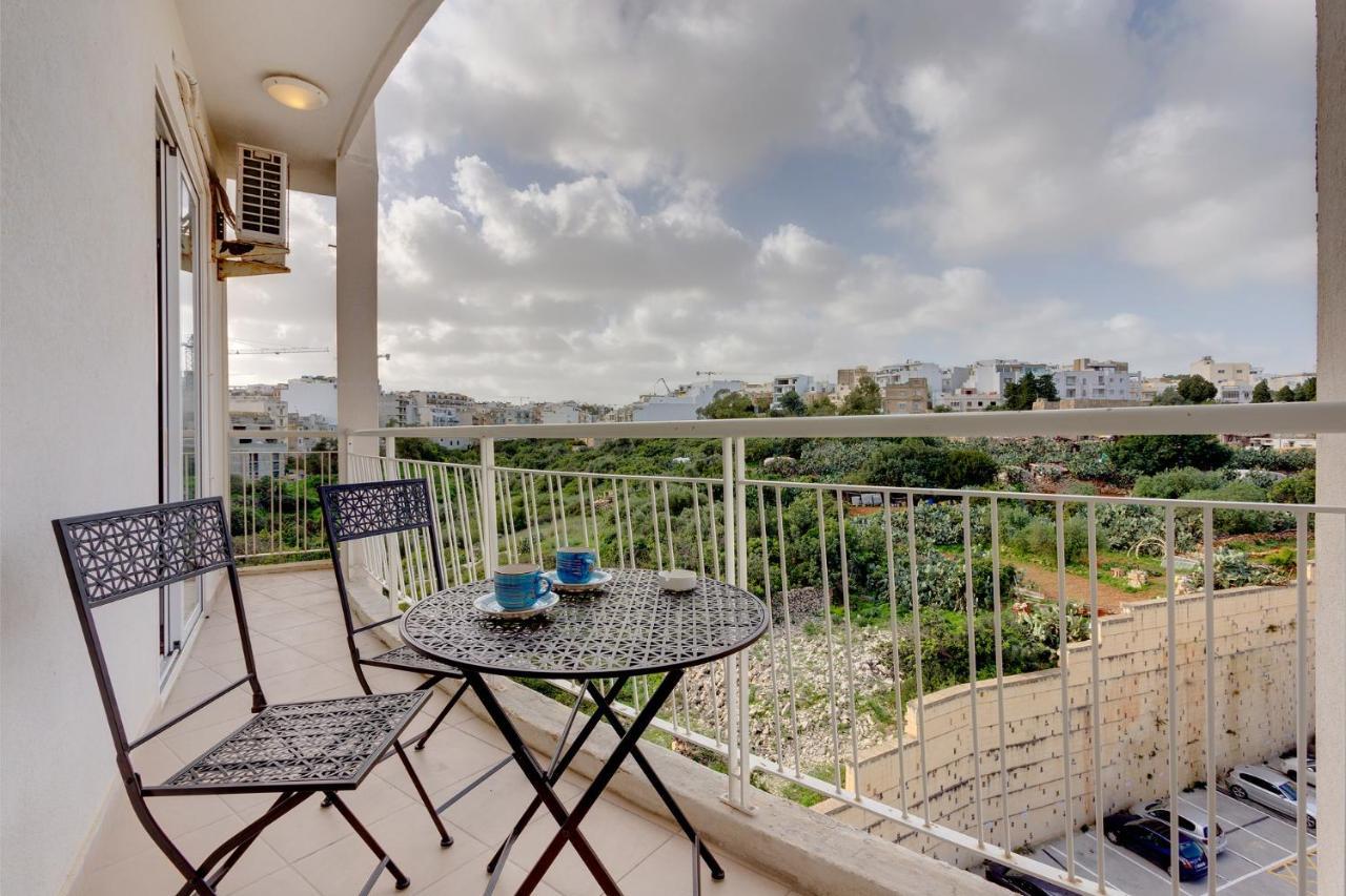 Modern Apartment In The Best Location, Perfect For Families Sliema Dış mekan fotoğraf
